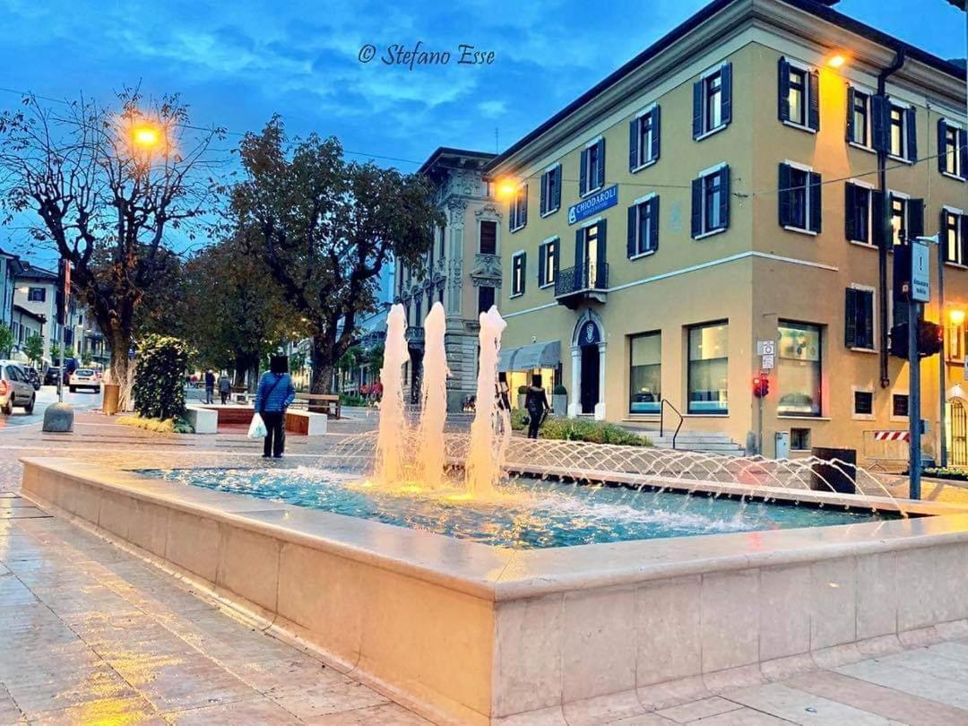 Residenza Teatro Vecchio Daire Salò Dış mekan fotoğraf
